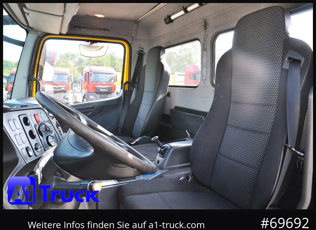 KAMAG Kamag Wiesel, Umsetzer, Rangierer, 30Km/h, - Camion porte-conteneur/ Caisse mobile: photos 3 KAMAG Kamag Wiesel, Umsetzer, Rangierer, 30Km/h, - Camion porte-conteneur/ Caisse mobile: photos 3