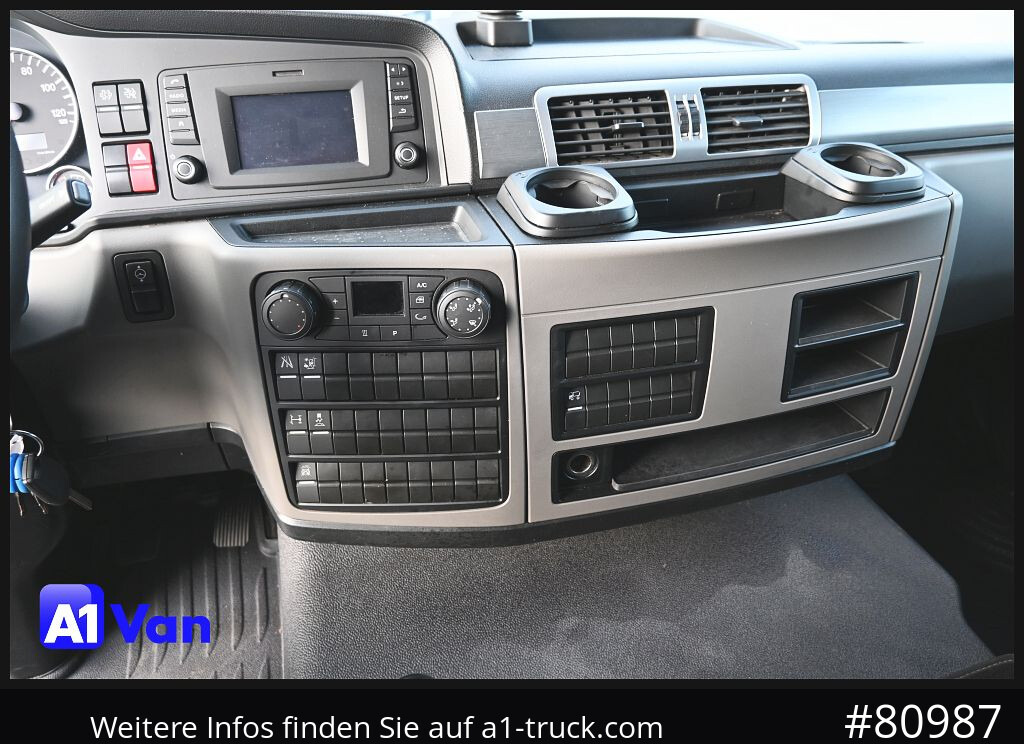 MAN TGL 8.190 4x2 L-Haus Schlafkabine - Fourgon grand volume: photos 4 MAN TGL 8.190 4x2 L-Haus Schlafkabine - Fourgon grand volume: photos 4