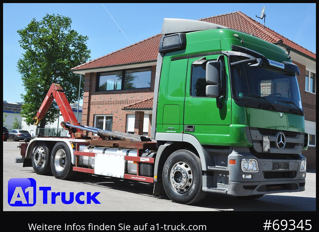 MERCEDES-BENZ Actros 2544 MP, HIAB XR 21S, Retarder - Camion ampliroll: photos 1 MERCEDES-BENZ Actros 2544 MP, HIAB XR 21S, Retarder - Camion ampliroll: photos 1