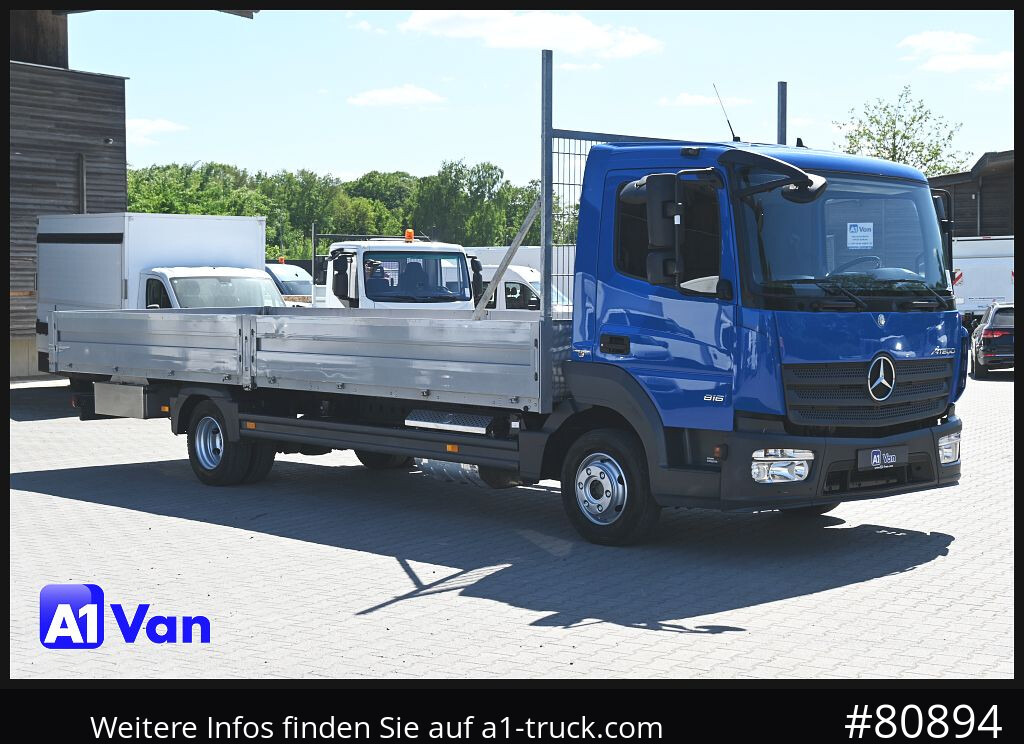 MERCEDES-BENZ Atego 816 Pritsche, 7m Automatik 3 Sitze - Utilitaire plateau: photos 1 MERCEDES-BENZ Atego 816 Pritsche, 7m Automatik 3 Sitze - Utilitaire plateau: photos 1