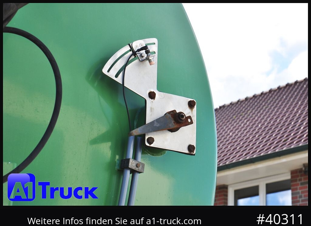 SCHWARTE JANSKY Kumm TA 30/3, 30m³, Gülle, Gärreste, Lenkachse - Semi-remorque citerne: photos 5 SCHWARTE JANSKY Kumm TA 30/3, 30m³, Gülle, Gärreste, Lenkachse - Semi-remorque citerne: photos 5