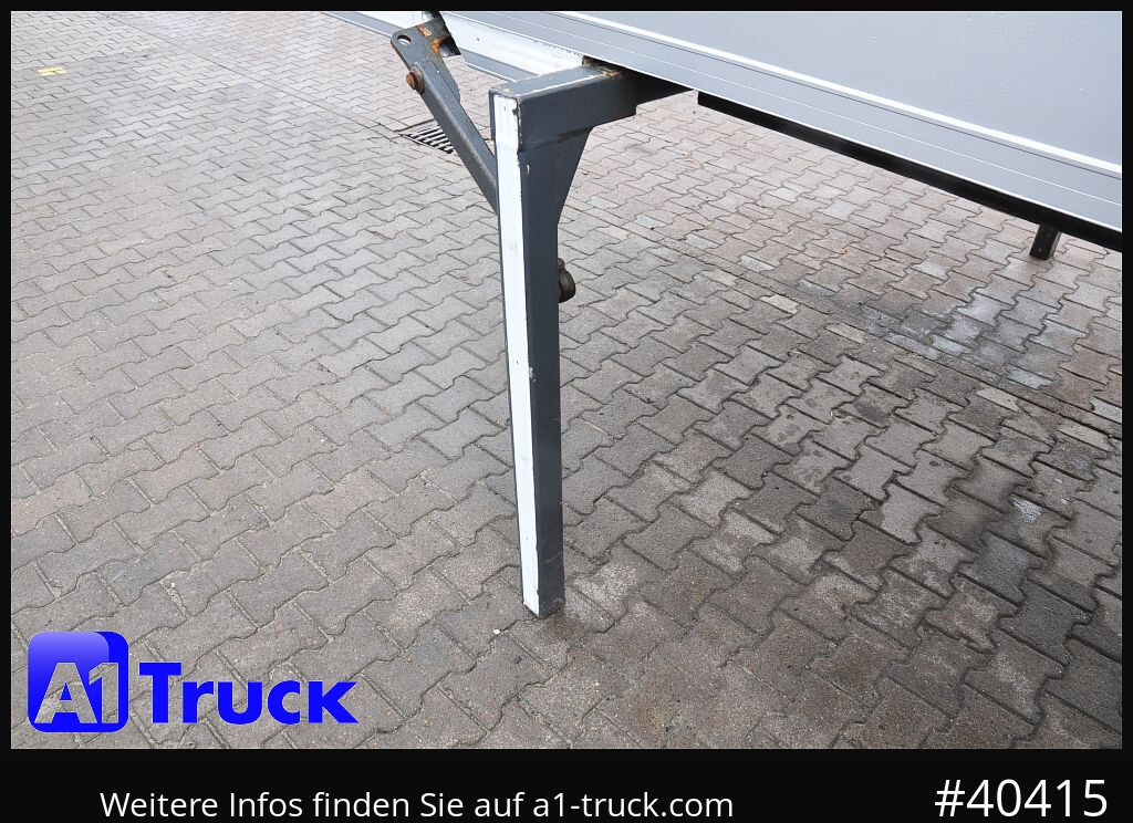 Carrosserie fourgon SOMMER Koffer 7,15, Plywood, silber, 2710mm Innenhöhe: photos 15 Carrosserie fourgon SOMMER Koffer 7,15, Plywood, silber, 2710mm Innenhöhe: photos 15