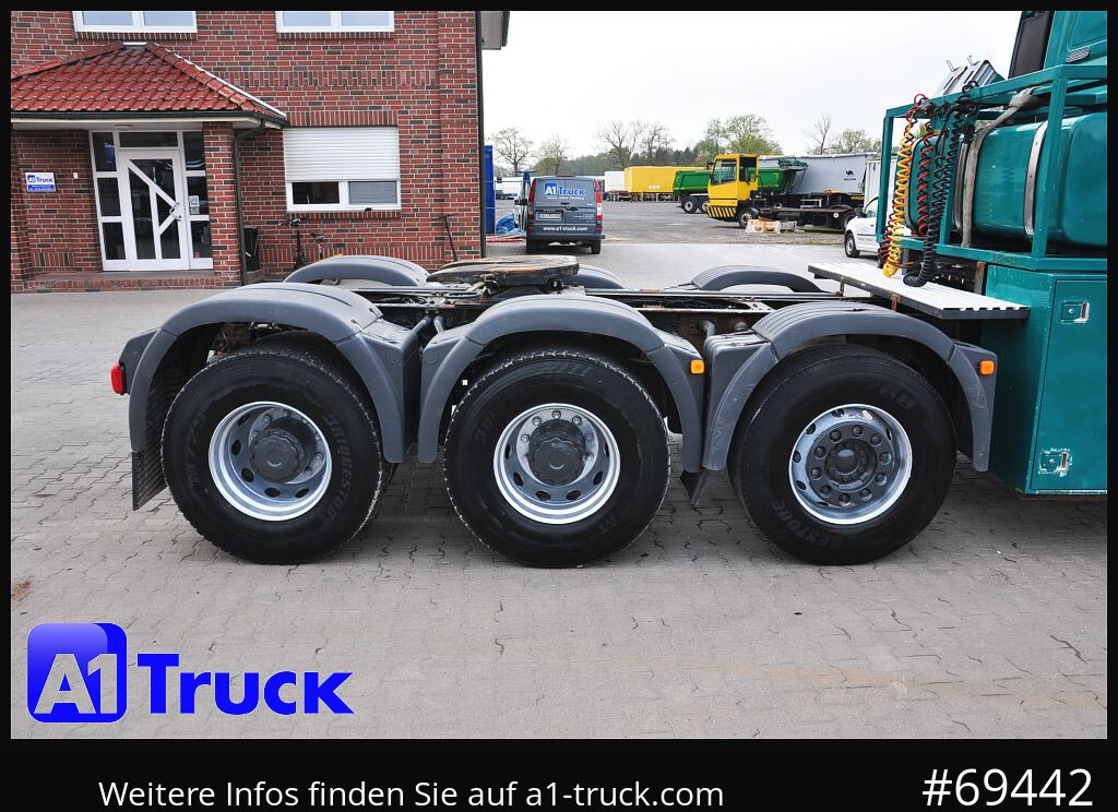 MAN TGA 26.530 XXL 8x4, 120t, Intarder, Pritsche, - Tracteur routier: photos 2 MAN TGA 26.530 XXL 8x4, 120t, Intarder, Pritsche, - Tracteur routier: photos 2