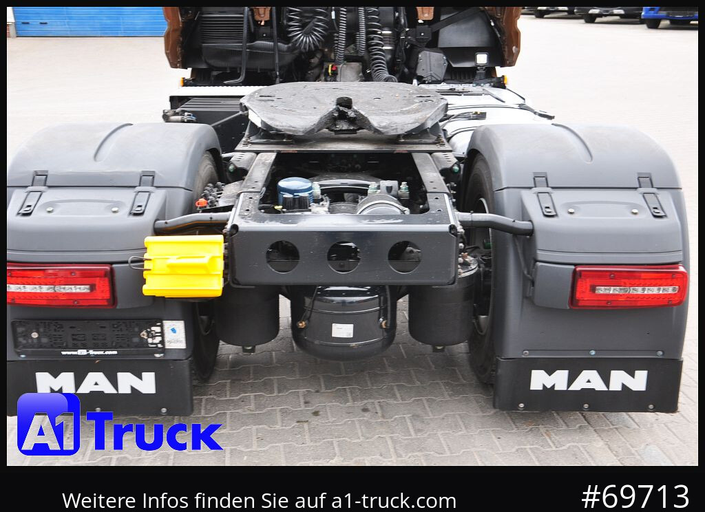 MAN TGX 18,480 BLS Intarder, Standklima, Soundsystem - Tracteur routier: photos 3 MAN TGX 18,480 BLS Intarder, Standklima, Soundsystem - Tracteur routier: photos 3
