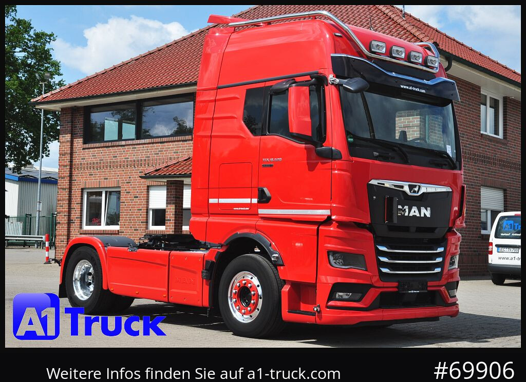 MAN TGX 18,520 LL, SZM. Alufelgen, TV, Navi, Top Ausstattung - Tracteur routier: photos 1 MAN TGX 18,520 LL, SZM. Alufelgen, TV, Navi, Top Ausstattung - Tracteur routier: photos 1