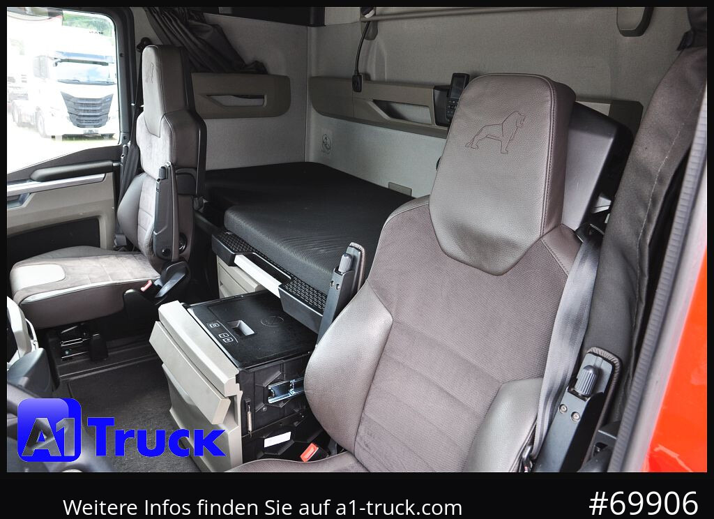 MAN TGX 18,520 LL, SZM. Alufelgen, TV, Navi, Top Ausstattung - Tracteur routier: photos 4 MAN TGX 18,520 LL, SZM. Alufelgen, TV, Navi, Top Ausstattung - Tracteur routier: photos 4