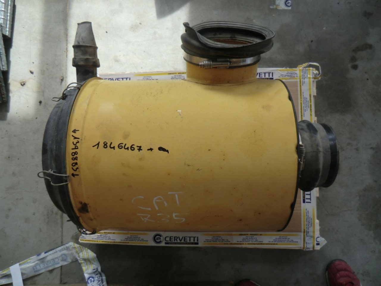 Caterpillar 735 Contenitore del filtro dell aria completo - Filtre à air pour Engins de chantier: photos 5 Caterpillar 735 Contenitore del filtro dell aria completo - Filtre à air pour Engins de chantier: photos 5