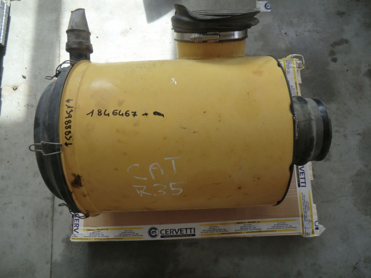 Caterpillar 735 Contenitore del filtro dell aria completo - Filtre à air pour Engins de chantier: photos 1 Caterpillar 735 Contenitore del filtro dell aria completo - Filtre à air pour Engins de chantier: photos 1