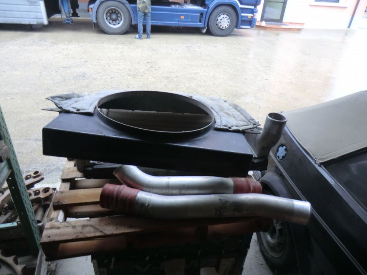 Caterpillar 735 Tubo aftercooler con manicotto 7E8630. - Système de refroidissement pour Engins de chantier: photos 1 Caterpillar 735 Tubo aftercooler con manicotto 7E8630. - Système de refroidissement pour Engins de chantier: photos 1