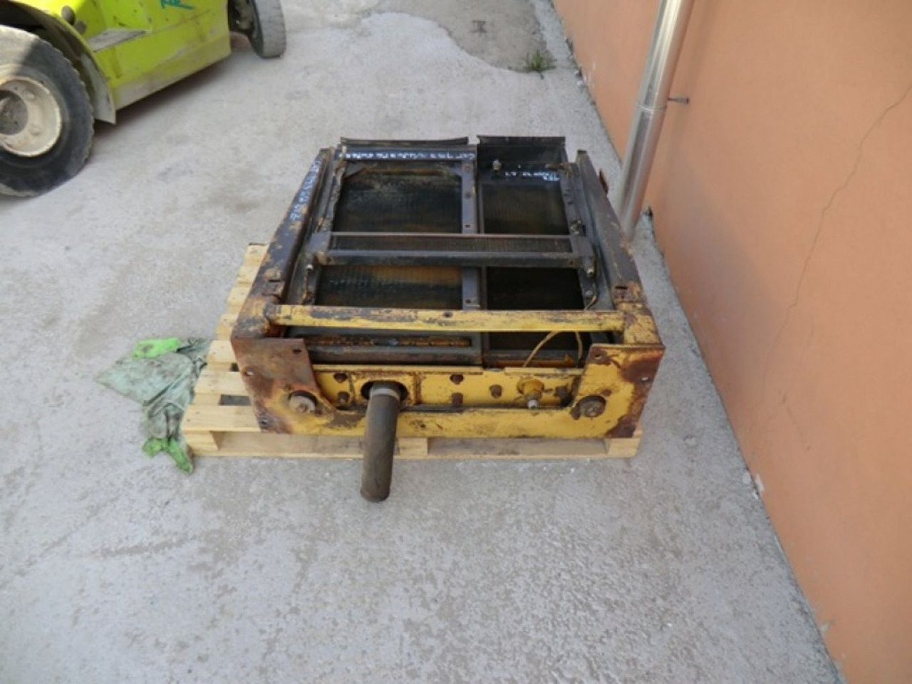 Caterpillar 953 RADIATORE ACQUA - Radiateur pour Engins de chantier: photos 3 Caterpillar 953 RADIATORE ACQUA - Radiateur pour Engins de chantier: photos 3