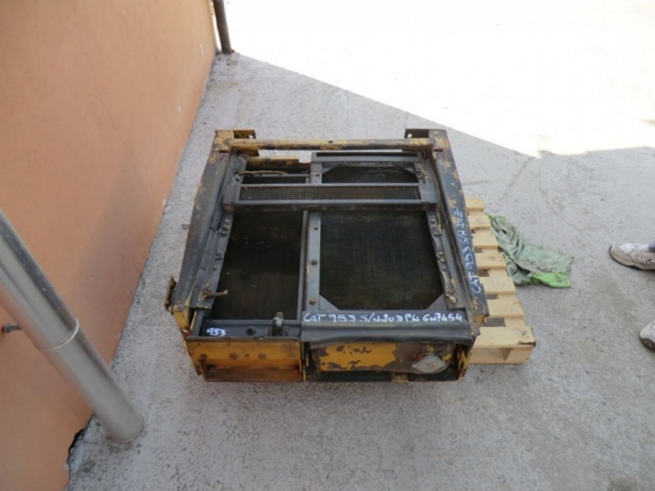 Caterpillar 953 RADIATORE ACQUA - Radiateur pour Engins de chantier: photos 1 Caterpillar 953 RADIATORE ACQUA - Radiateur pour Engins de chantier: photos 1