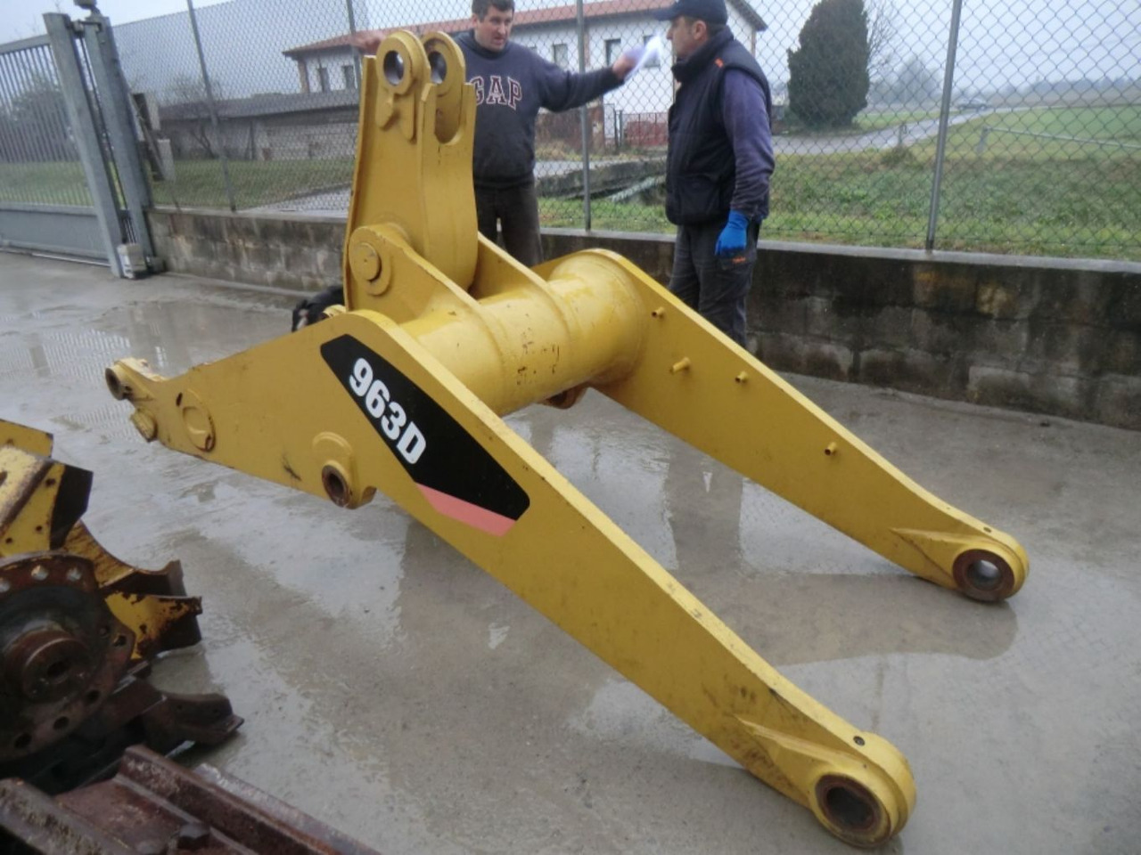 Caterpillar 963D BRACCIO CON LEVA - Flèche pour Engins de chantier: photos 2 Caterpillar 963D BRACCIO CON LEVA - Flèche pour Engins de chantier: photos 2