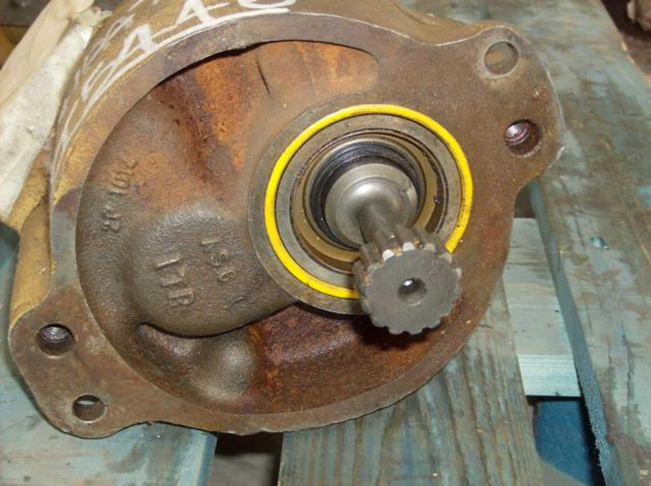 Caterpillar 988F II Pompa trasmissione - Pompe hydraulique pour Engins de chantier: photos 2 Caterpillar 988F II Pompa trasmissione - Pompe hydraulique pour Engins de chantier: photos 2