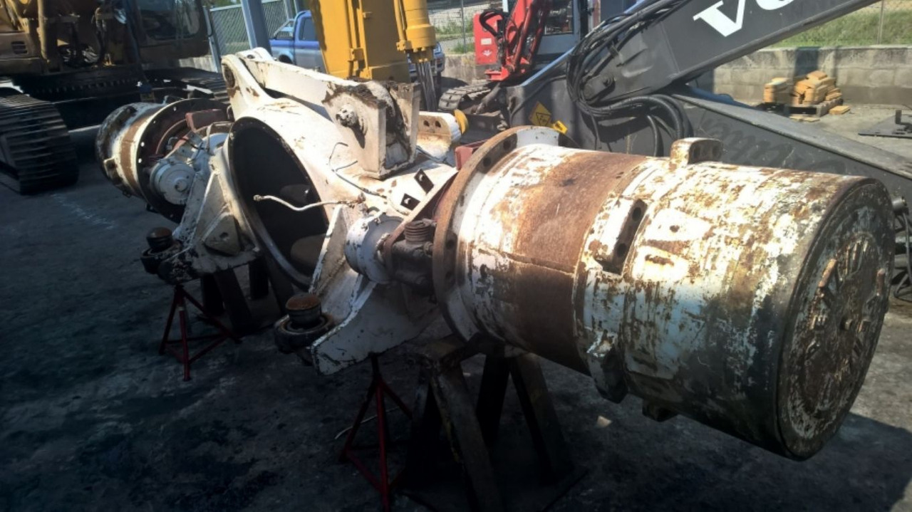 PERLINI DP655 ASSALE COMPLETO DI RIDUTTORI - Transmission pour Engins de chantier: photos 3 PERLINI DP655 ASSALE COMPLETO DI RIDUTTORI - Transmission pour Engins de chantier: photos 3