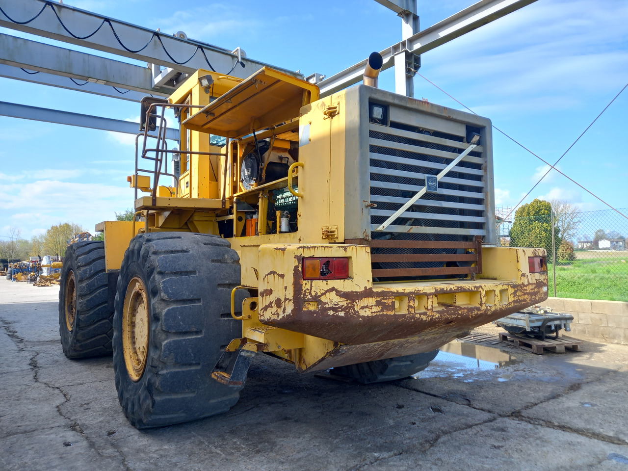 VOLVO L330C - Chargeuse sur pneus: photos 3 VOLVO L330C - Chargeuse sur pneus: photos 3
