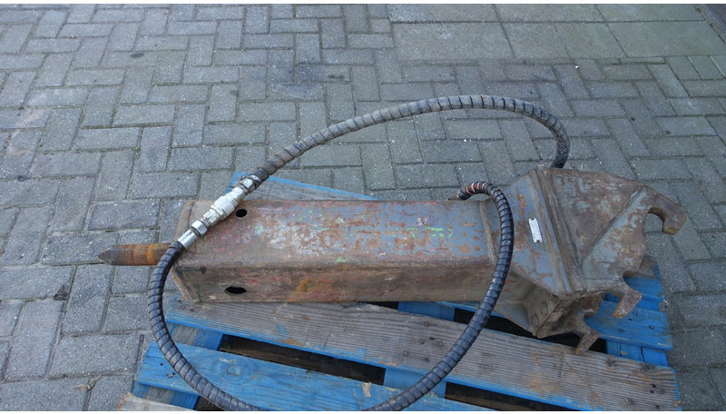 Atlas-Copco CP150 Gewichtsklasse kraan 2-5ton - Marteau hydraulique: photos 1 Atlas-Copco CP150 Gewichtsklasse kraan 2-5ton - Marteau hydraulique: photos 1