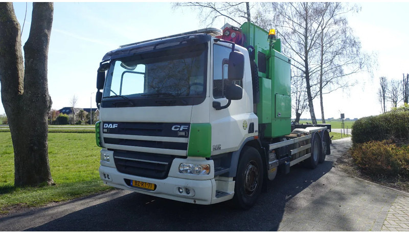 DAF CF 75.310 Euro 5 - Benne à ordures ménagères: photos 1 DAF CF 75.310 Euro 5 - Benne à ordures ménagères: photos 1