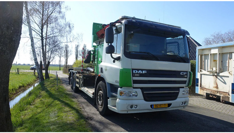 DAF CF 75.310 Euro 5 - Benne à ordures ménagères: photos 2 DAF CF 75.310 Euro 5 - Benne à ordures ménagères: photos 2
