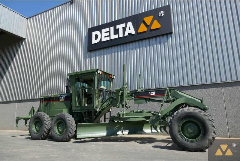 Caterpillar 12H Ex- - Niveleuse: photos 3 Caterpillar 12H Ex- - Niveleuse: photos 3