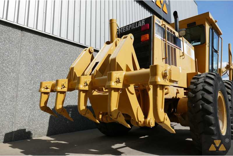 Niveleuse Caterpillar 140H: photos 9