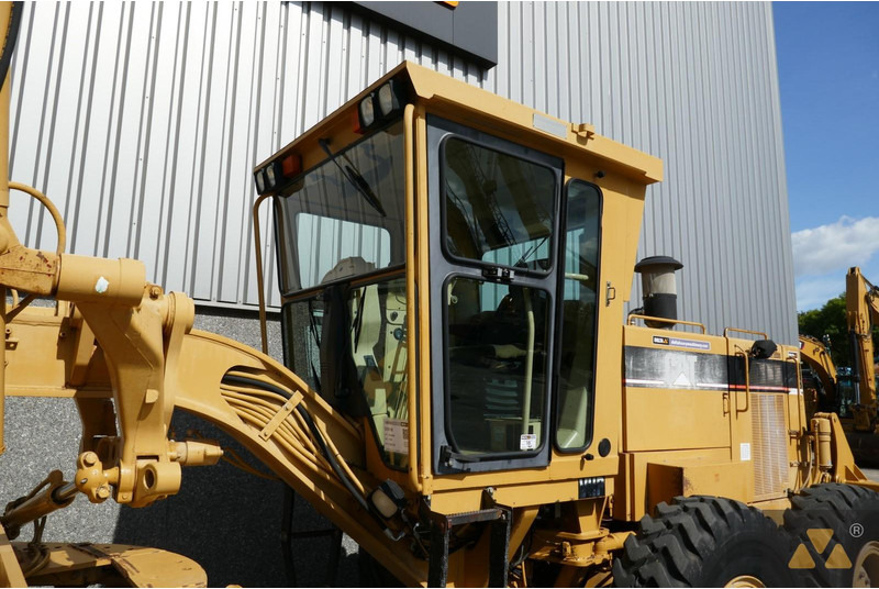 Niveleuse Caterpillar 140H: photos 19