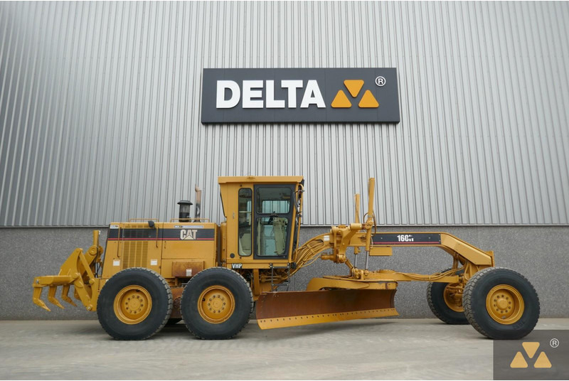 Caterpillar 160H - Niveleuse: photos 2 Caterpillar 160H - Niveleuse: photos 2