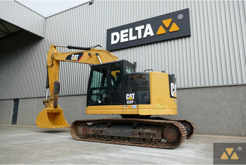 Caterpillar 325F LCR - Pelle sur chenille: photos 4 Caterpillar 325F LCR - Pelle sur chenille: photos 4