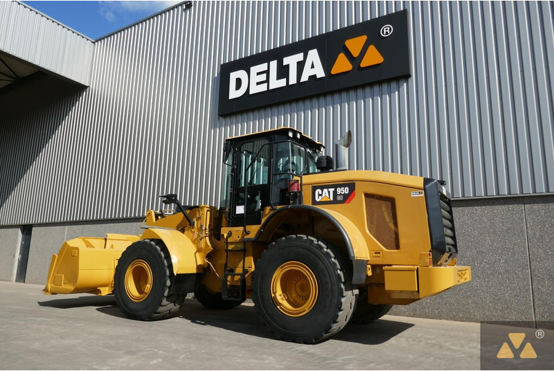 Caterpillar 950GC - Chargeuse sur pneus: photos 4 Caterpillar 950GC - Chargeuse sur pneus: photos 4