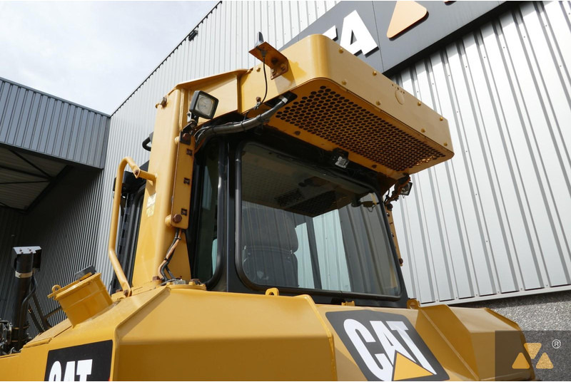 Bulldozer Caterpillar D6T LGP: photos 20