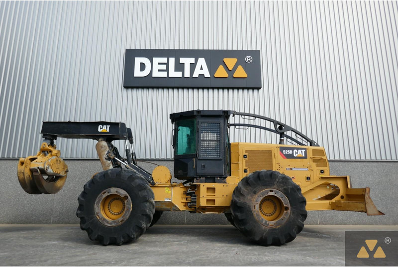 Caterpillar 525D - Matériel forestier: photos 2 Caterpillar 525D - Matériel forestier: photos 2