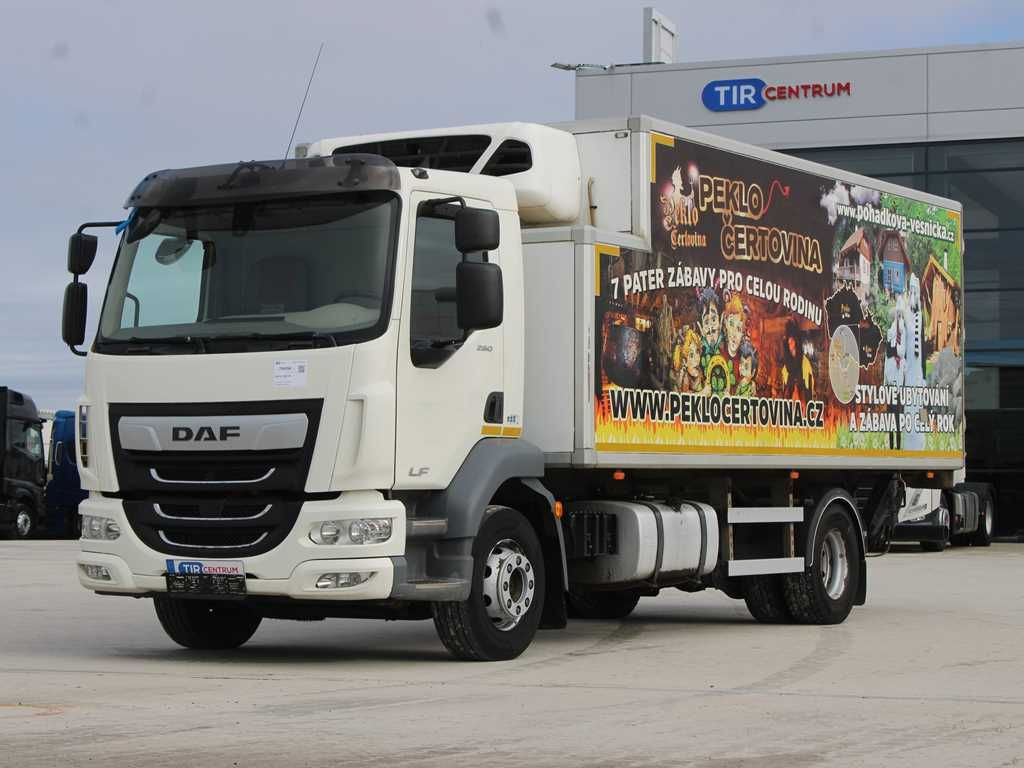 DAF LF 260 FA, EURO 6, TAIL LIFT,PNEU 80%,MOTO CLIMA - Camion frigorifique: photos 1 DAF LF 260 FA, EURO 6, TAIL LIFT,PNEU 80%,MOTO CLIMA - Camion frigorifique: photos 1