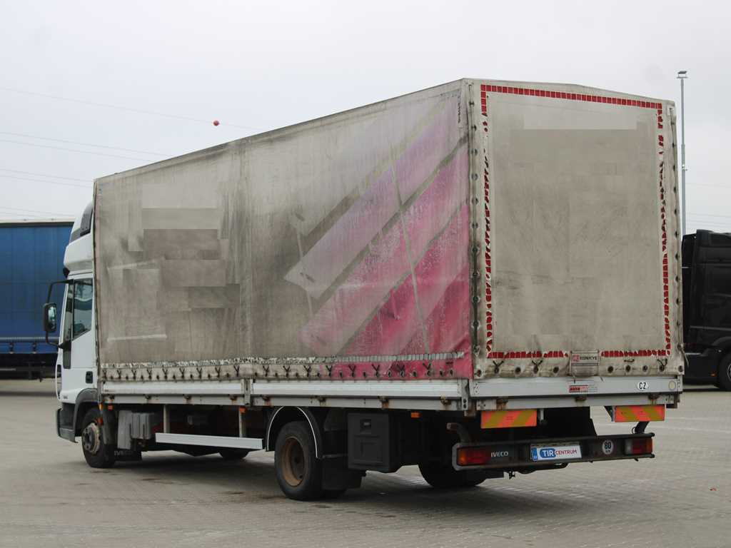 Iveco EUROCARGO ML 75 E 15, EURO 3, SLEEPING BODY - Camion à rideaux coulissants: photos 5 Iveco EUROCARGO ML 75 E 15, EURO 3, SLEEPING BODY - Camion à rideaux coulissants: photos 5