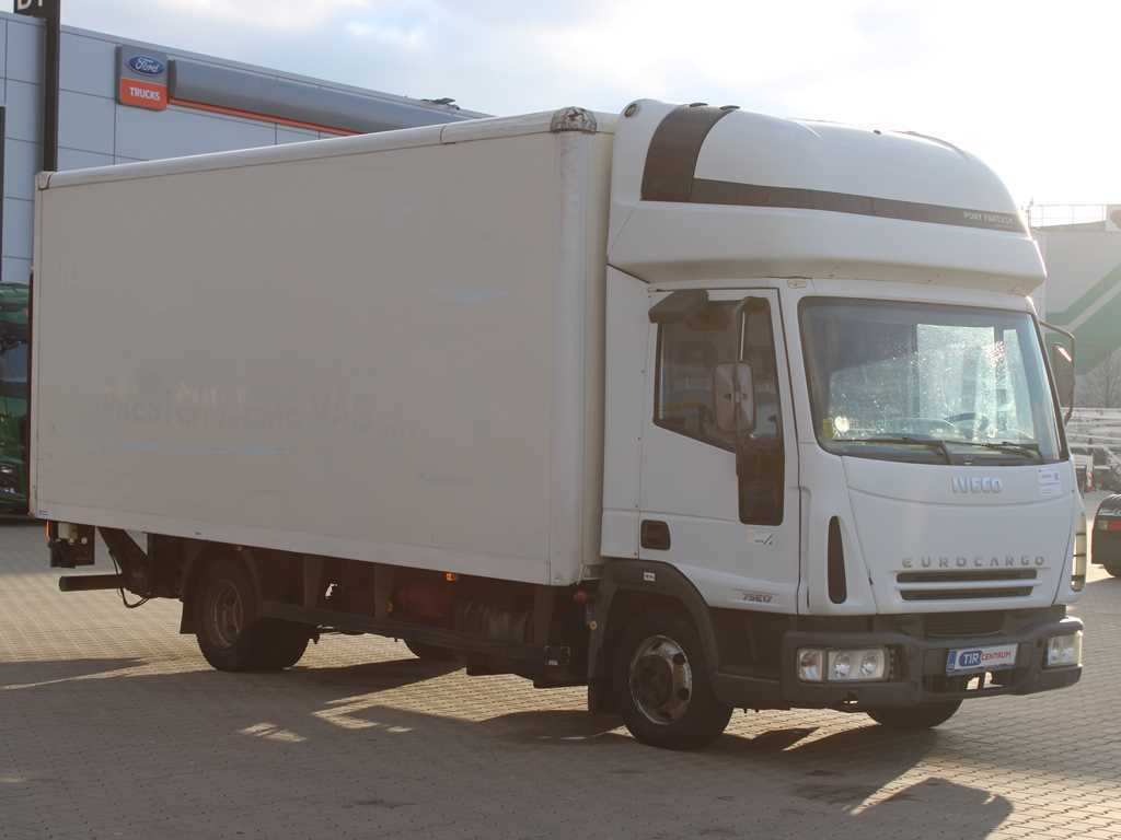Iveco EUROCARGO ML75E17, HYDRAULIC FRONT, SLEEPING BODY - Camion fourgon: photos 3 Iveco EUROCARGO ML75E17, HYDRAULIC FRONT, SLEEPING BODY - Camion fourgon: photos 3
