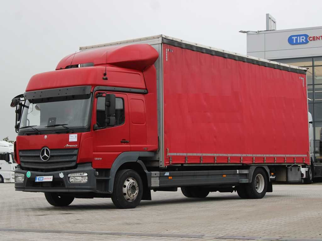 Mercedes-Benz ATEGO 1223, EURO 6, NAVIGATION, PNEU 80% - Camion à rideaux coulissants: photos 1 Mercedes-Benz ATEGO 1223, EURO 6, NAVIGATION, PNEU 80% - Camion à rideaux coulissants: photos 1