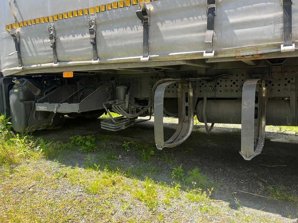 Camion à rideaux coulissants Mercedes-Benz Actros 2542, 6X2 + PANAV TVK18M: photos 7