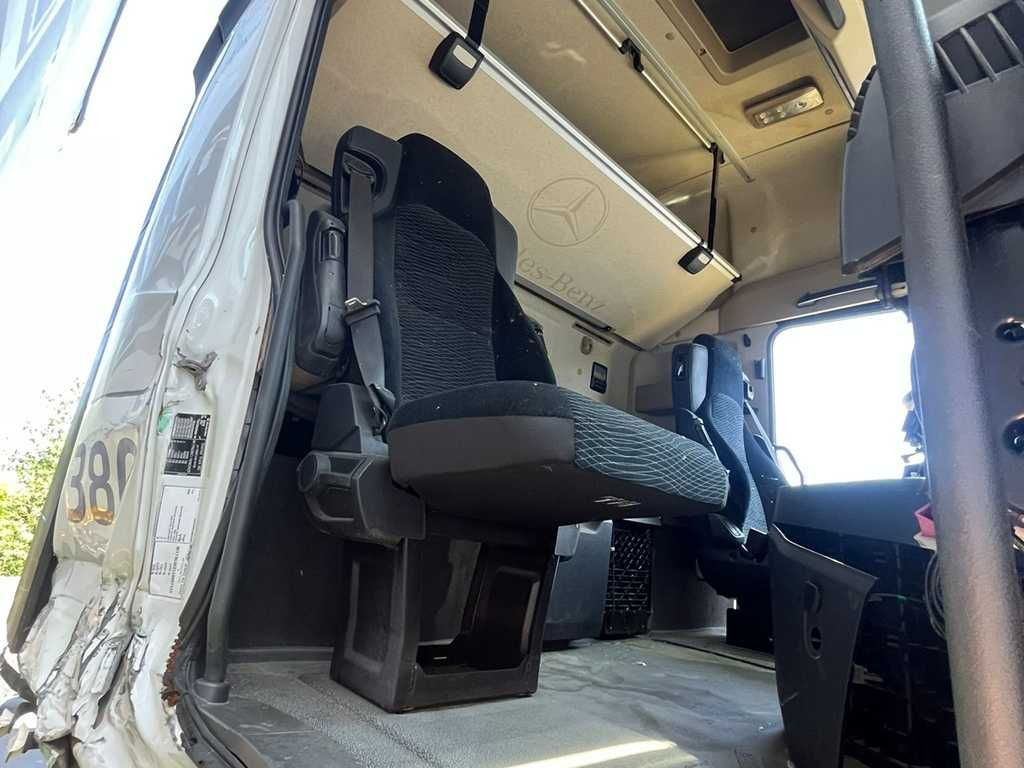 Mercedes-Benz Actros 2542, 6X2 - Camion plateau: photos 4 Mercedes-Benz Actros 2542, 6X2 - Camion plateau: photos 4