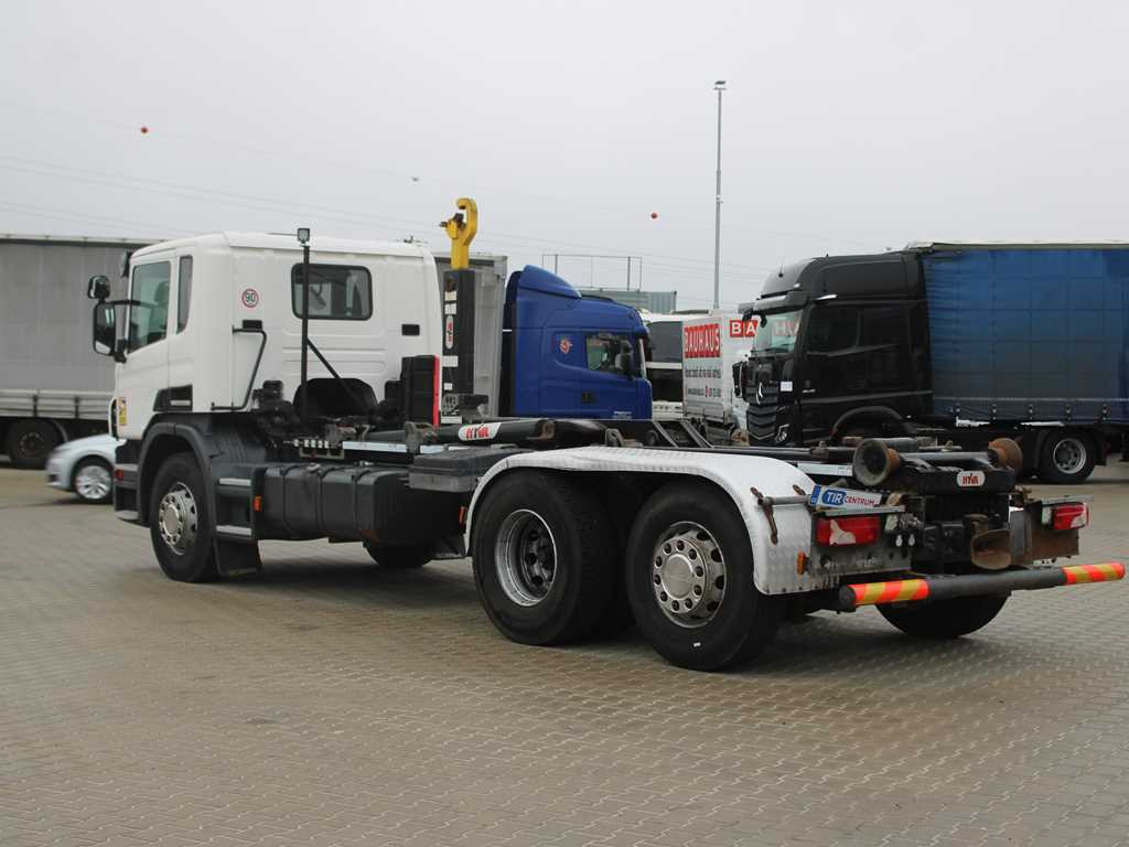 Scania P410, EURO 5, 6X2, CONTAINER HOOK CARRIER, LIFTING AXLE - Camion ampliroll: photos 5 Scania P410, EURO 5, 6X2, CONTAINER HOOK CARRIER, LIFTING AXLE - Camion ampliroll: photos 5
