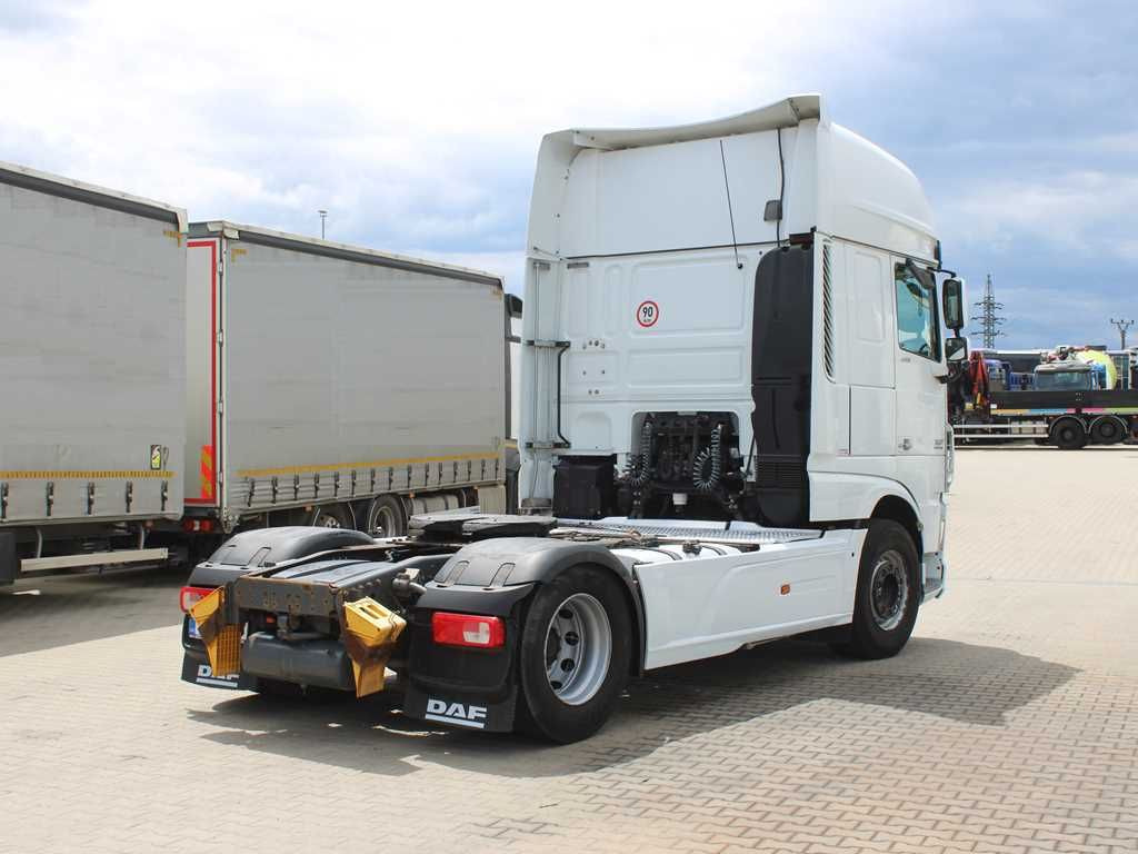 DAF XF 460 FT, SECONDARY AIR CONDITIONING, EURO 6 - Tracteur routier: photos 3 DAF XF 460 FT, SECONDARY AIR CONDITIONING, EURO 6 - Tracteur routier: photos 3