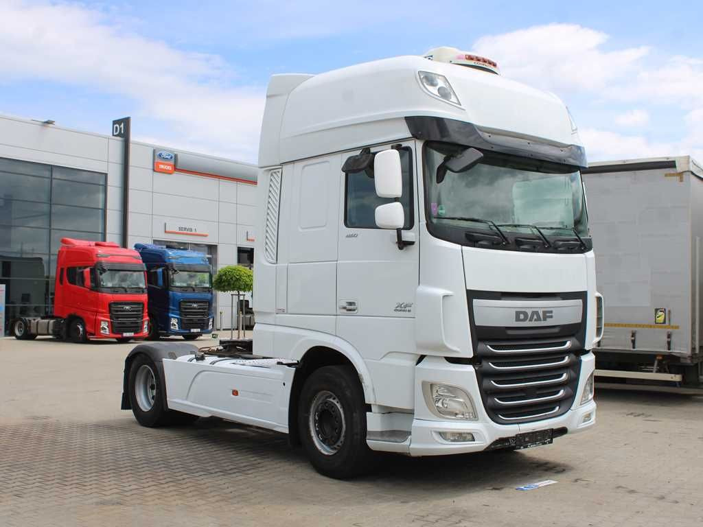DAF XF 460 FT, SECONDARY AIR CONDITIONING, EURO 6 - Tracteur routier: photos 2 DAF XF 460 FT, SECONDARY AIR CONDITIONING, EURO 6 - Tracteur routier: photos 2