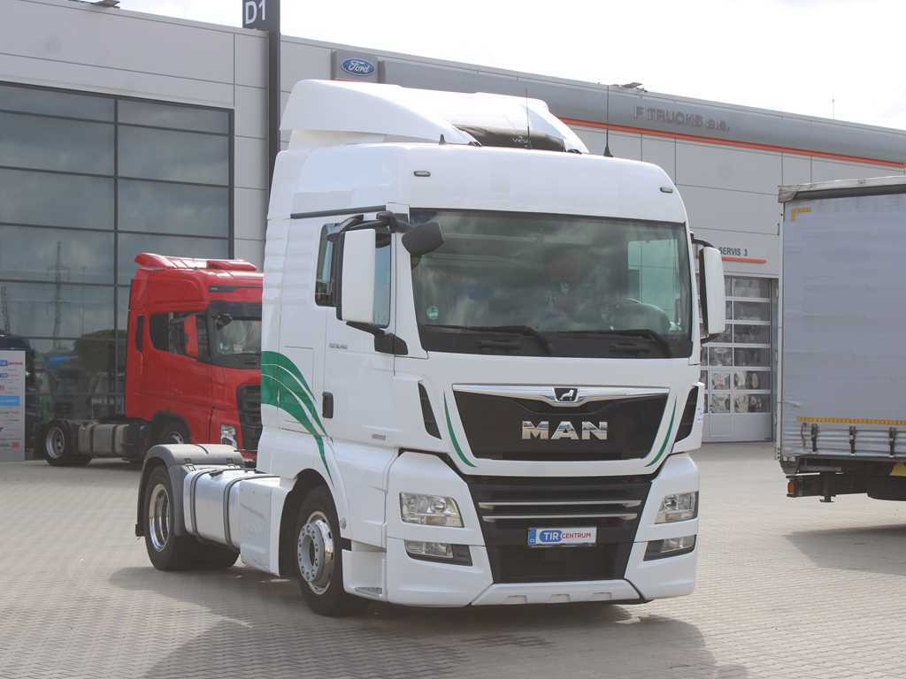 MAN TGX 18.460, LOWDECK, EURO 6, NAVIGATION, INDEPENDENT AIR CONDITIONING - Tracteur routier: photos 3 MAN TGX 18.460, LOWDECK, EURO 6, NAVIGATION, INDEPENDENT AIR CONDITIONING - Tracteur routier: photos 3