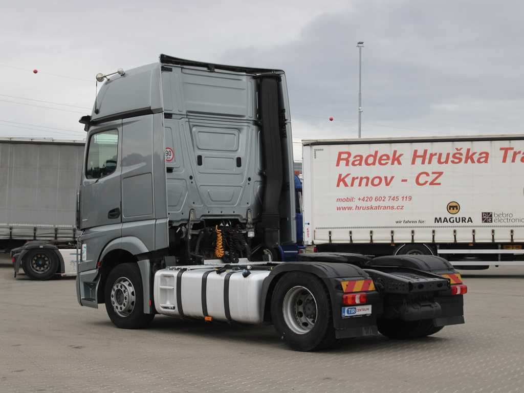 Mercedes-Benz Actros 1851, EURO 6, NAVIGATION - Tracteur routier: photos 5 Mercedes-Benz Actros 1851, EURO 6, NAVIGATION - Tracteur routier: photos 5