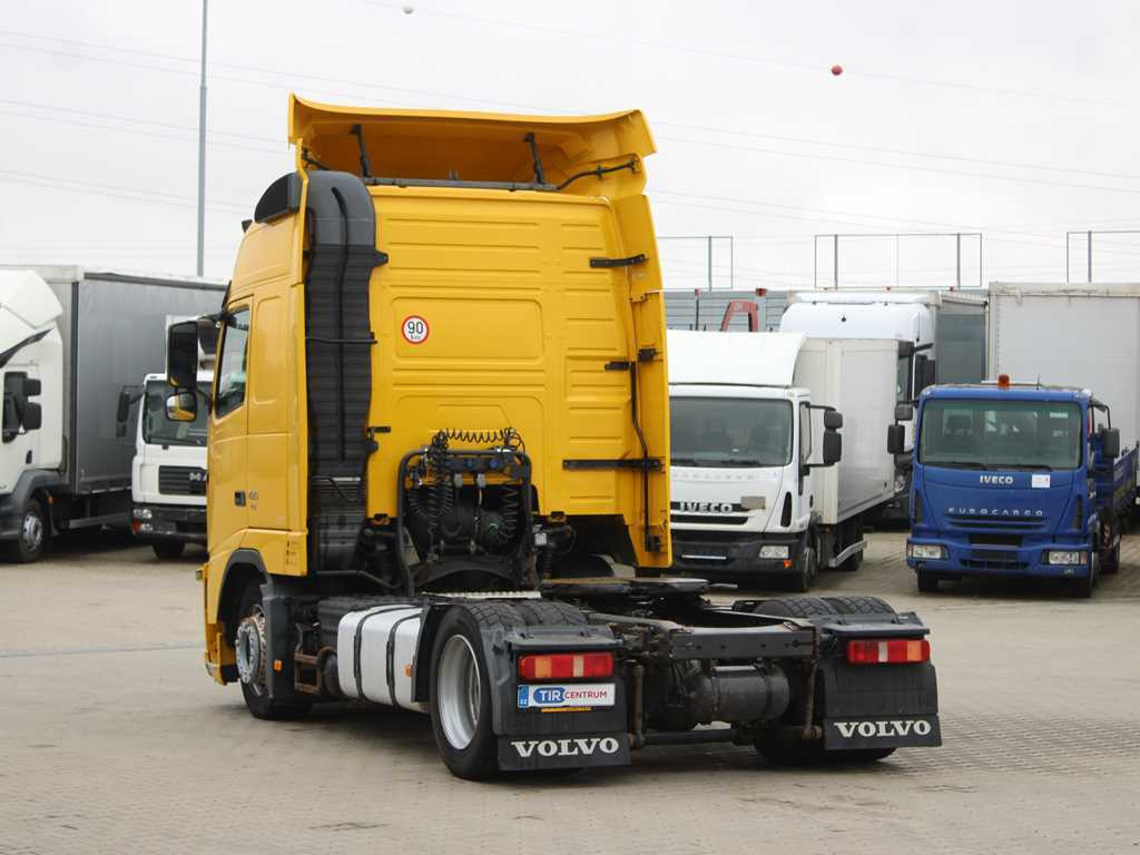 Volvo FH 420, EURO 5 EEV, LOWDECK, AIR SUSPENSION, VEB + - Tracteur routier: photos 5 Volvo FH 420, EURO 5 EEV, LOWDECK, AIR SUSPENSION, VEB + - Tracteur routier: photos 5