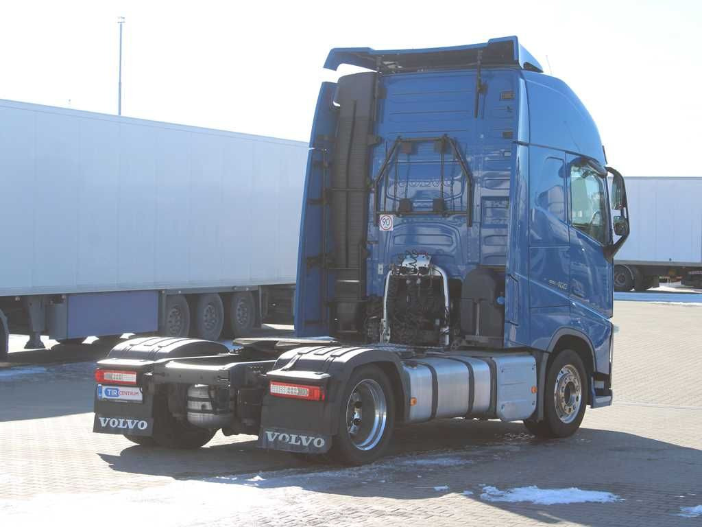 Volvo FH 460, EURO 6, LOWDECK, VEB +, I-PARK COOL - Tracteur routier: photos 3 Volvo FH 460, EURO 6, LOWDECK, VEB +, I-PARK COOL - Tracteur routier: photos 3