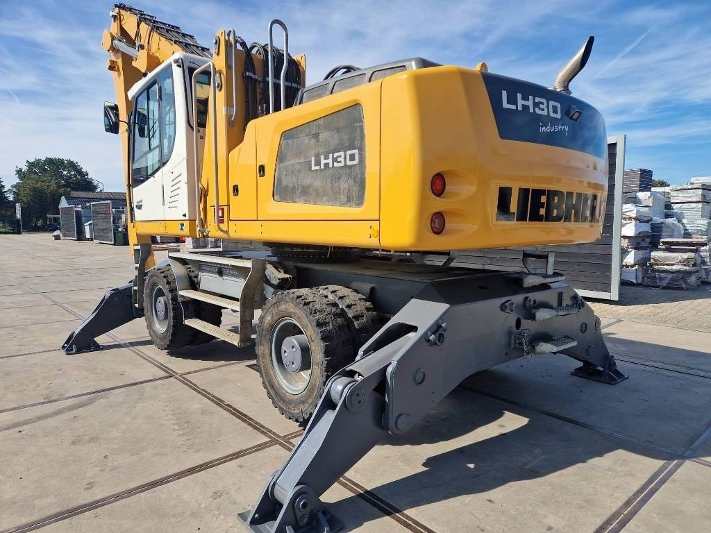 Pelle de manutention Liebherr LH 30 M: photos 6