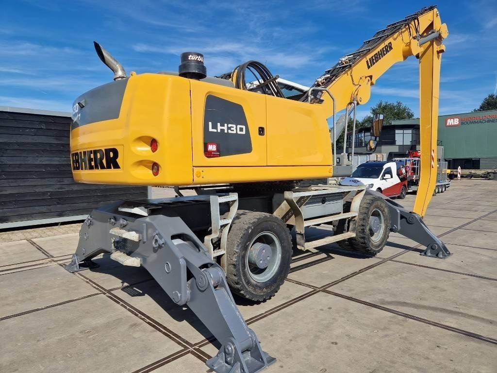 Pelle de manutention Liebherr LH 30 M: photos 7
