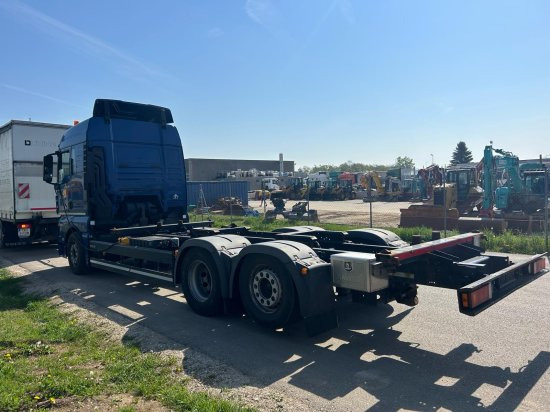 MAN TGX 26.440 XLX 6x2 Liftachse, Retarder, Euro 6, Motorschaden - Camion porte-conteneur/ Caisse mobile: photos 3 MAN TGX 26.440 XLX 6x2 Liftachse, Retarder, Euro 6, Motorschaden - Camion porte-conteneur/ Caisse mobile: photos 3