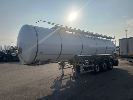 Romex R-31, Lebensmitteltankauflieger 31000l 3 Kammern - Semi-remorque citerne: photos 5 Romex R-31, Lebensmitteltankauflieger 31000l 3 Kammern - Semi-remorque citerne: photos 5