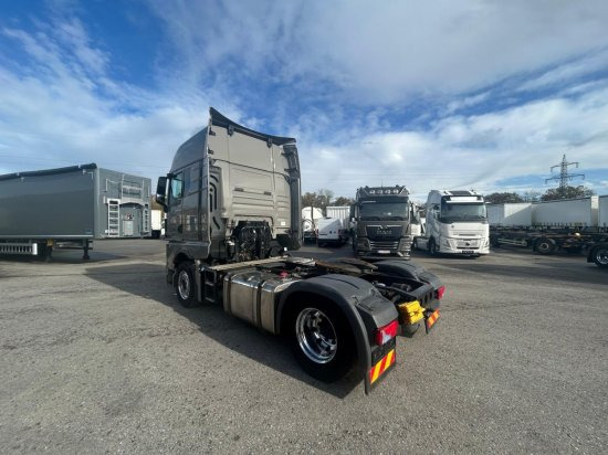 MAN TGX 18.510 4x2, XXL, Intarder, Euro 6 Schubbodenhydraulik New Model TG3 - Tracteur routier: photos 4 MAN TGX 18.510 4x2, XXL, Intarder, Euro 6 Schubbodenhydraulik New Model TG3 - Tracteur routier: photos 4