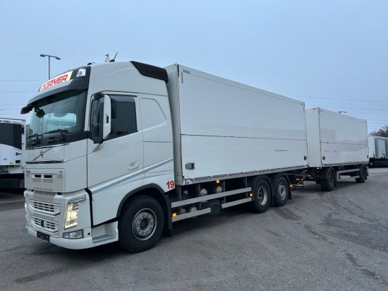 Volvo FH 500 6x2 Getränkekomplettzug, Orten Getränkeaufbau - Camion pour le transport de boissons: photos 1 Volvo FH 500 6x2 Getränkekomplettzug, Orten Getränkeaufbau - Camion pour le transport de boissons: photos 1