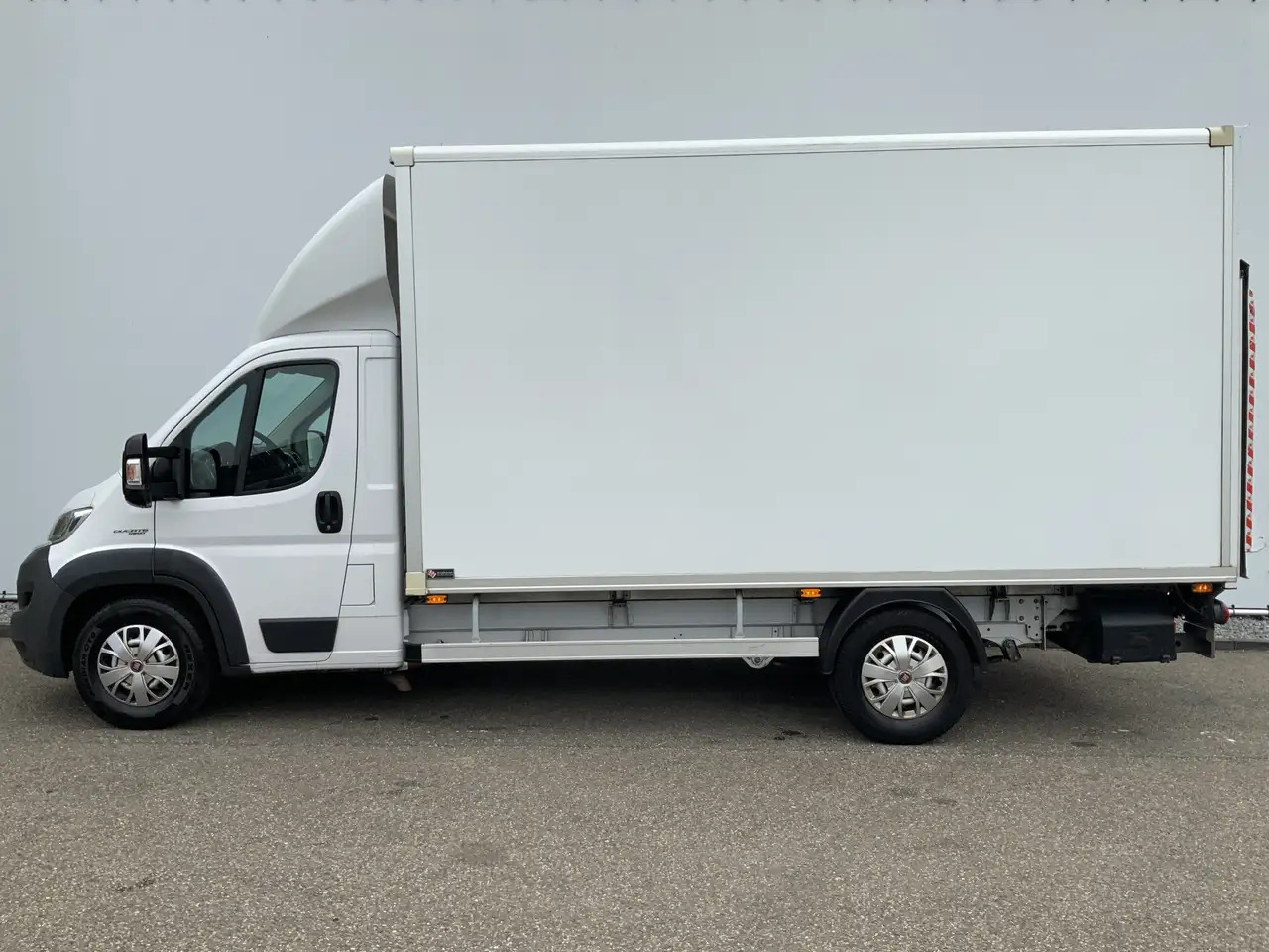 Fiat Ducato 35H 2.3 MultiJet L3H1 Meubelbak & Lift & Zijdeur A - Fourgon grand volume: photos 3 Fiat Ducato 35H 2.3 MultiJet L3H1 Meubelbak & Lift & Zijdeur A - Fourgon grand volume: photos 3